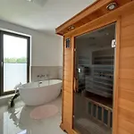 Vila Almond Vonyarcvashegy